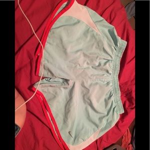 Youth xl Nike gym shorts